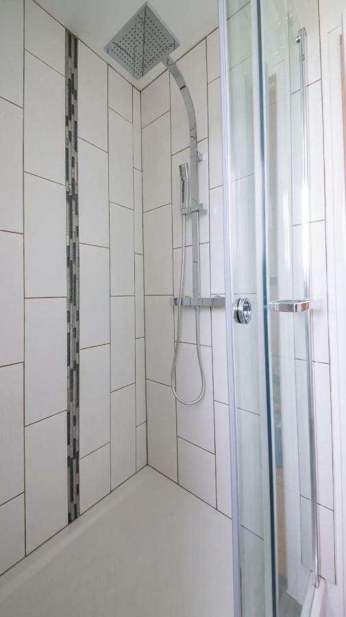 Appartement 3 Chambres - Parking - Wifi - Buanderie - Jardin Brest Exterior photo